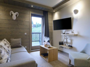 Courchevel Moriond: Appartement 42m², 4 pers, proche pistes avec WIFI et parking - FR-1-631-115